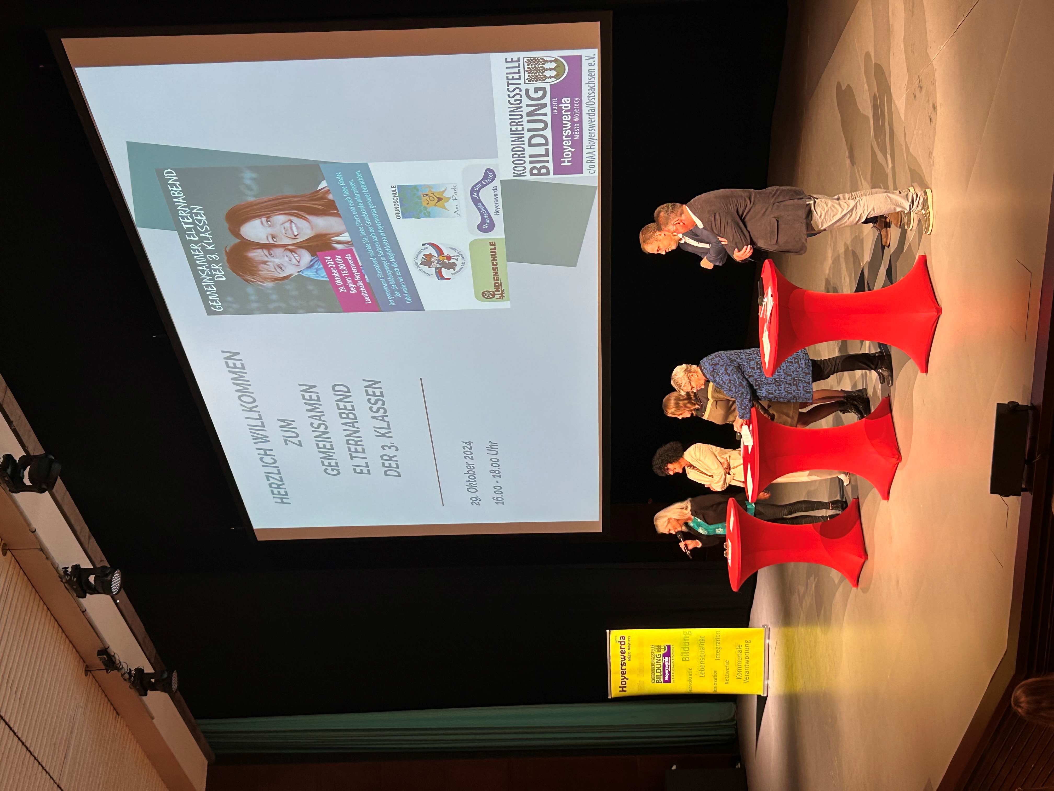 Gemeinsamer Elternabend der 3. Klassen in der Lausitzhalle