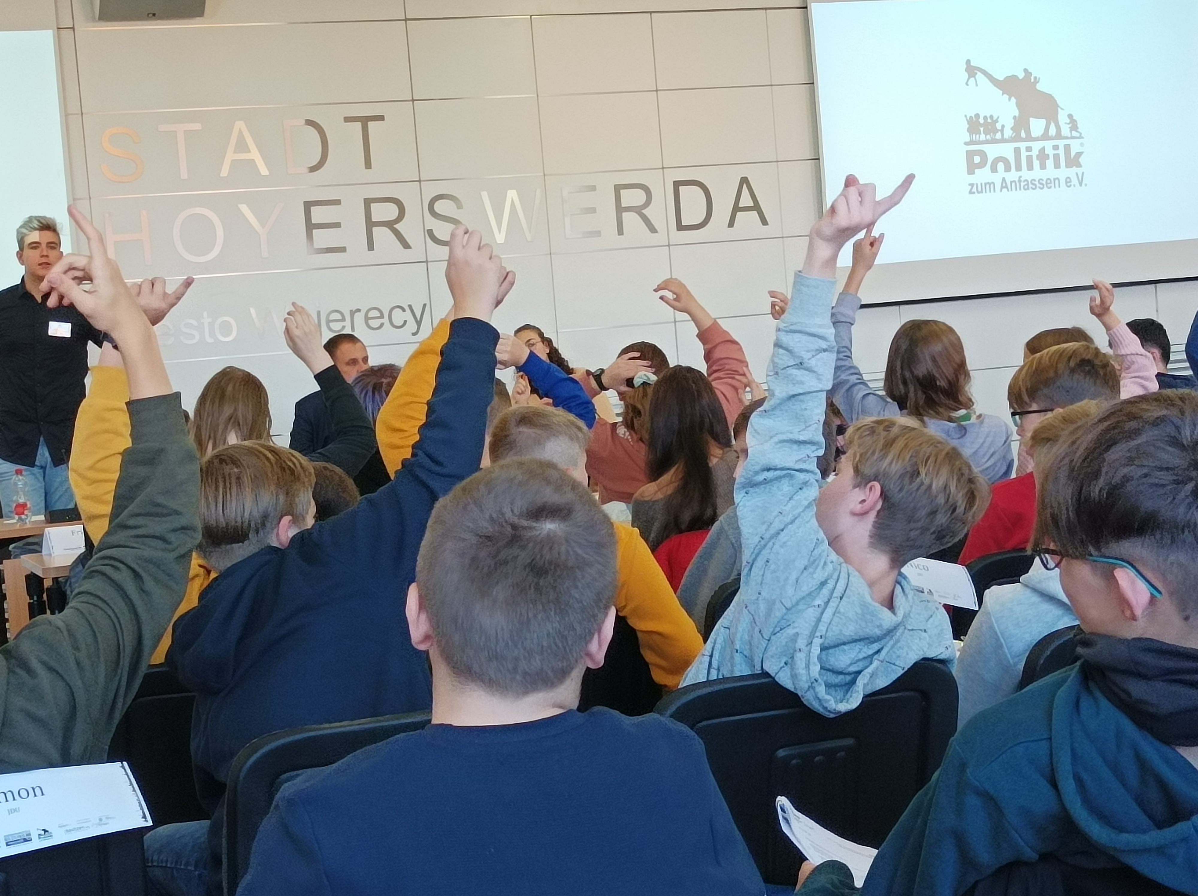 Die Koordinierungs- und Fachstelle für die Partnerschaften für Demokratie Hoyerswerda nimmt ihre Arbeit auf