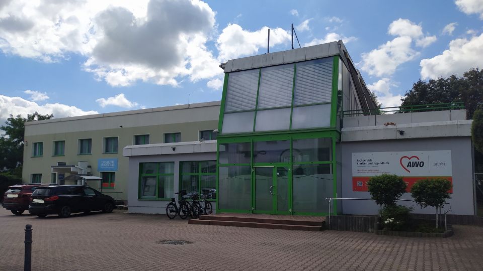 Vor-Ort-Begehung im Projekt &bdquo;HY l(i)ebt Jugend&ldquo;