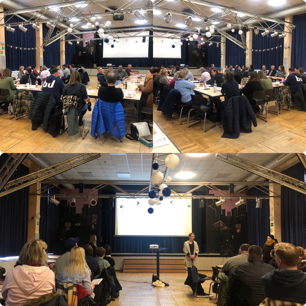 Netzwerkaustausch im Sozialarbeiterforum