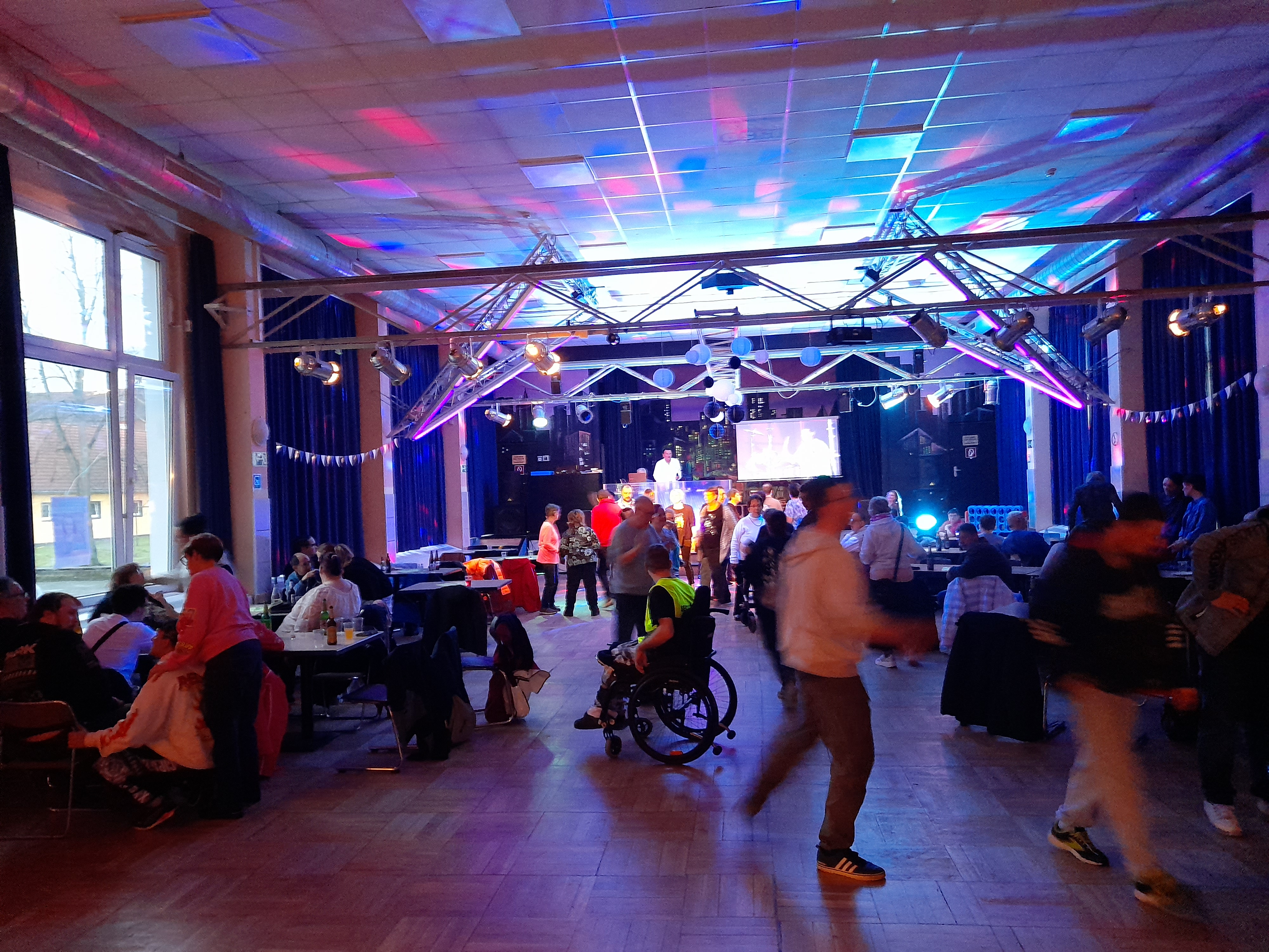 Tanzabend im OSSI im März