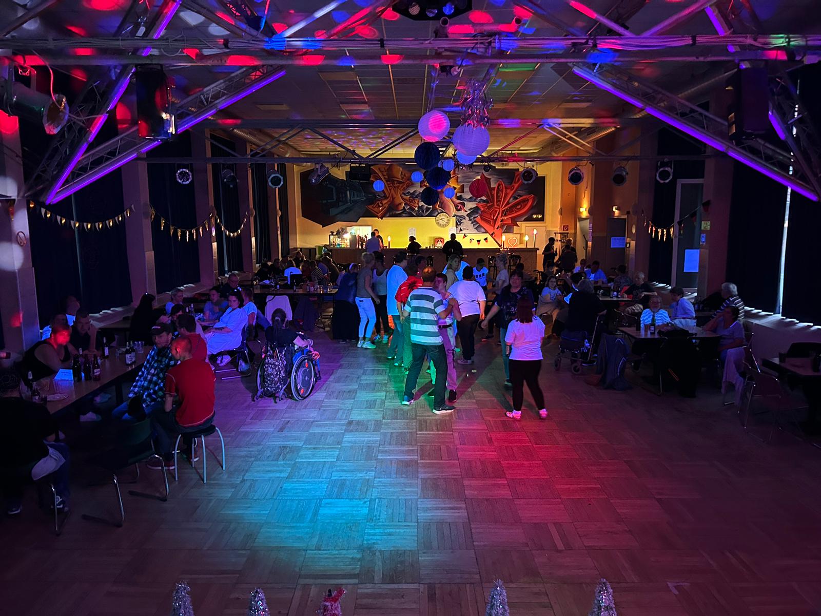 Vorerst letzter Tanzabend im Ossi